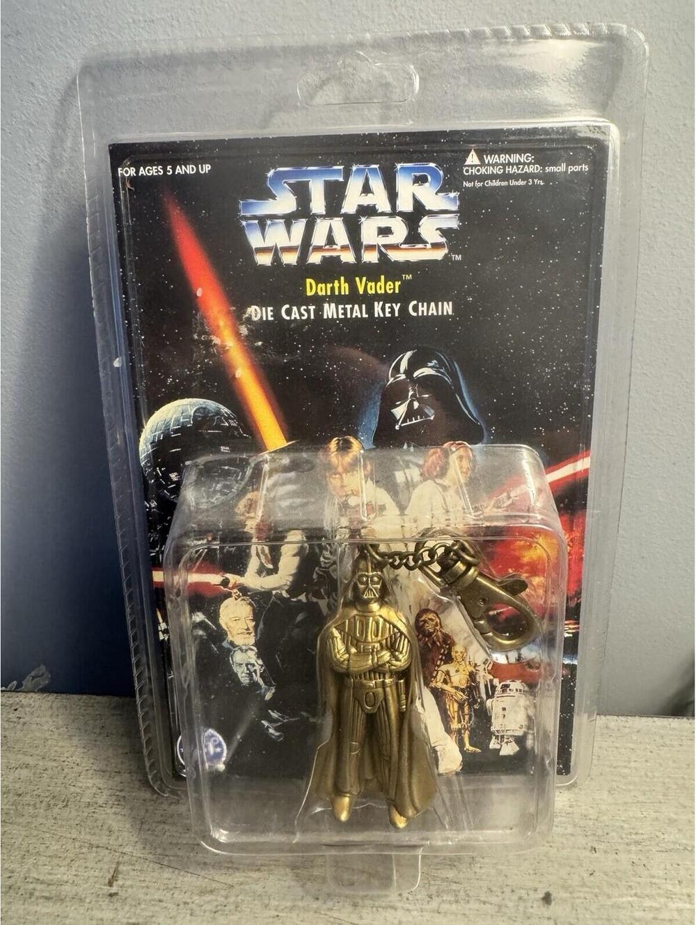 Vintage 1996 Star Wars Darth Vader Die Cast Metal Key Chain MOC Placo Toys
